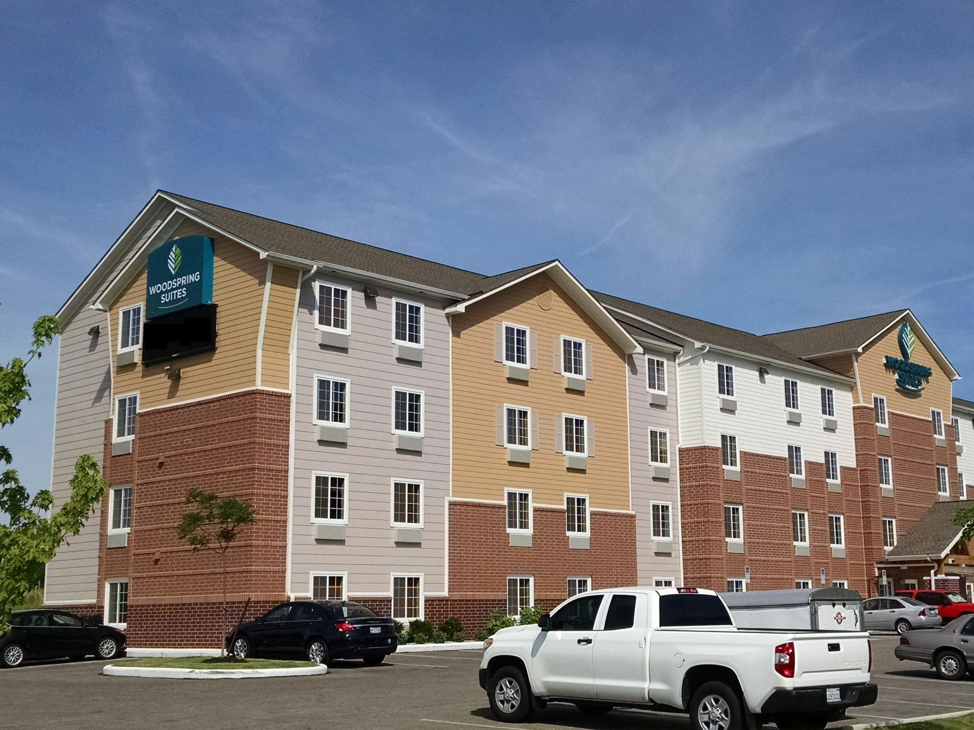 Extended Stay America Select Suites - Cleveland - Airport Fairview Park Eksteriør billede